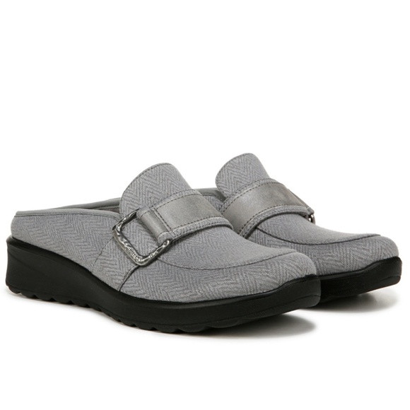 Bzees Galleria Slip On - Picture 1 of 7